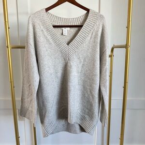 Oversized Tan V-Neck H&M Sweater W Sz XS